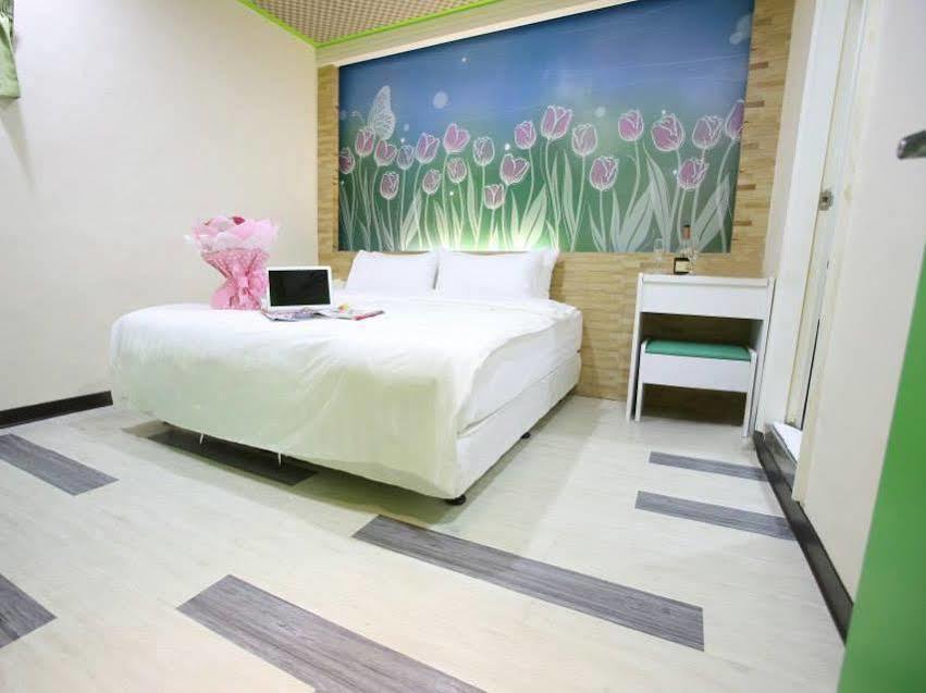 Clover House-自助式無人旅店 Zhongli Exterior foto